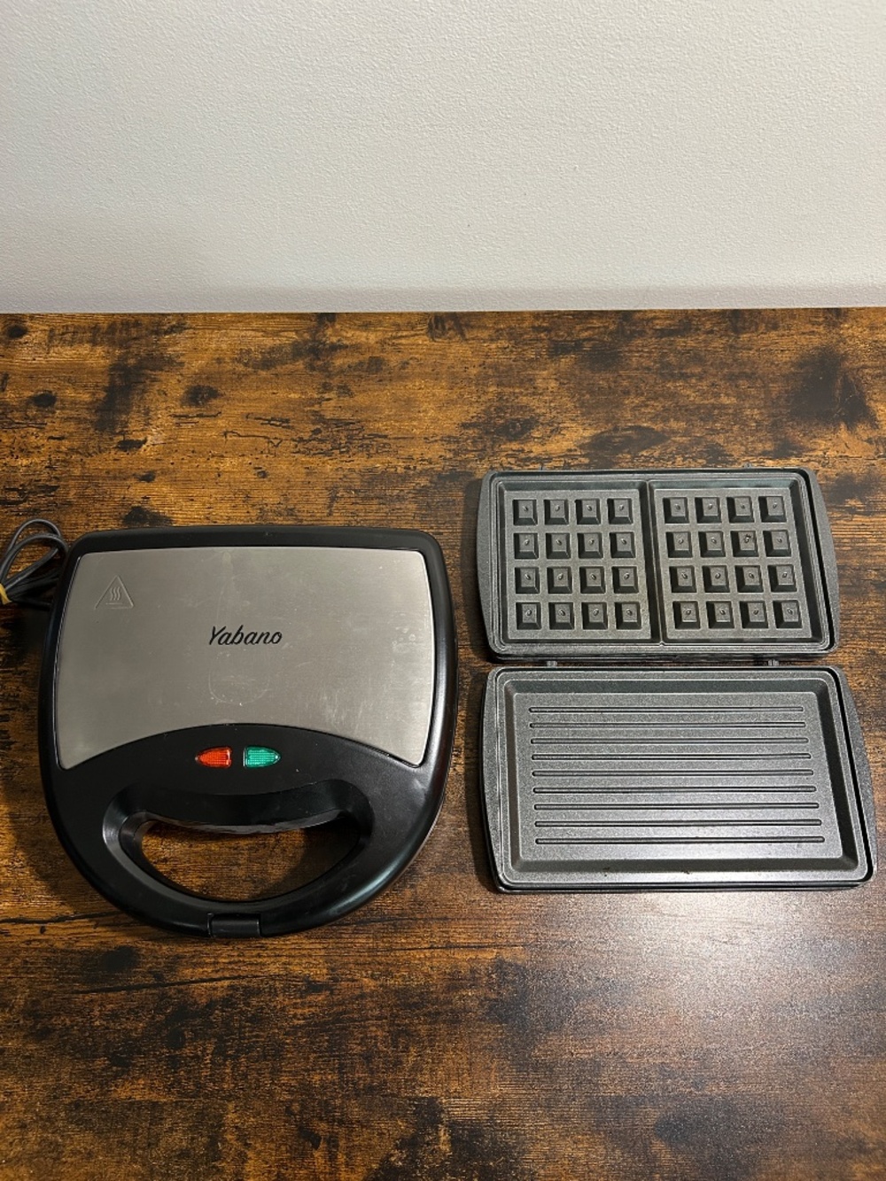Sandwich maker - Picture 2 of 2